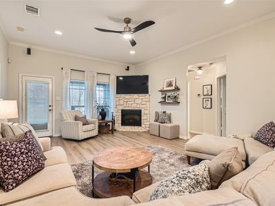 1001 Lake Ridge Dr, Sanger, TX, 76266