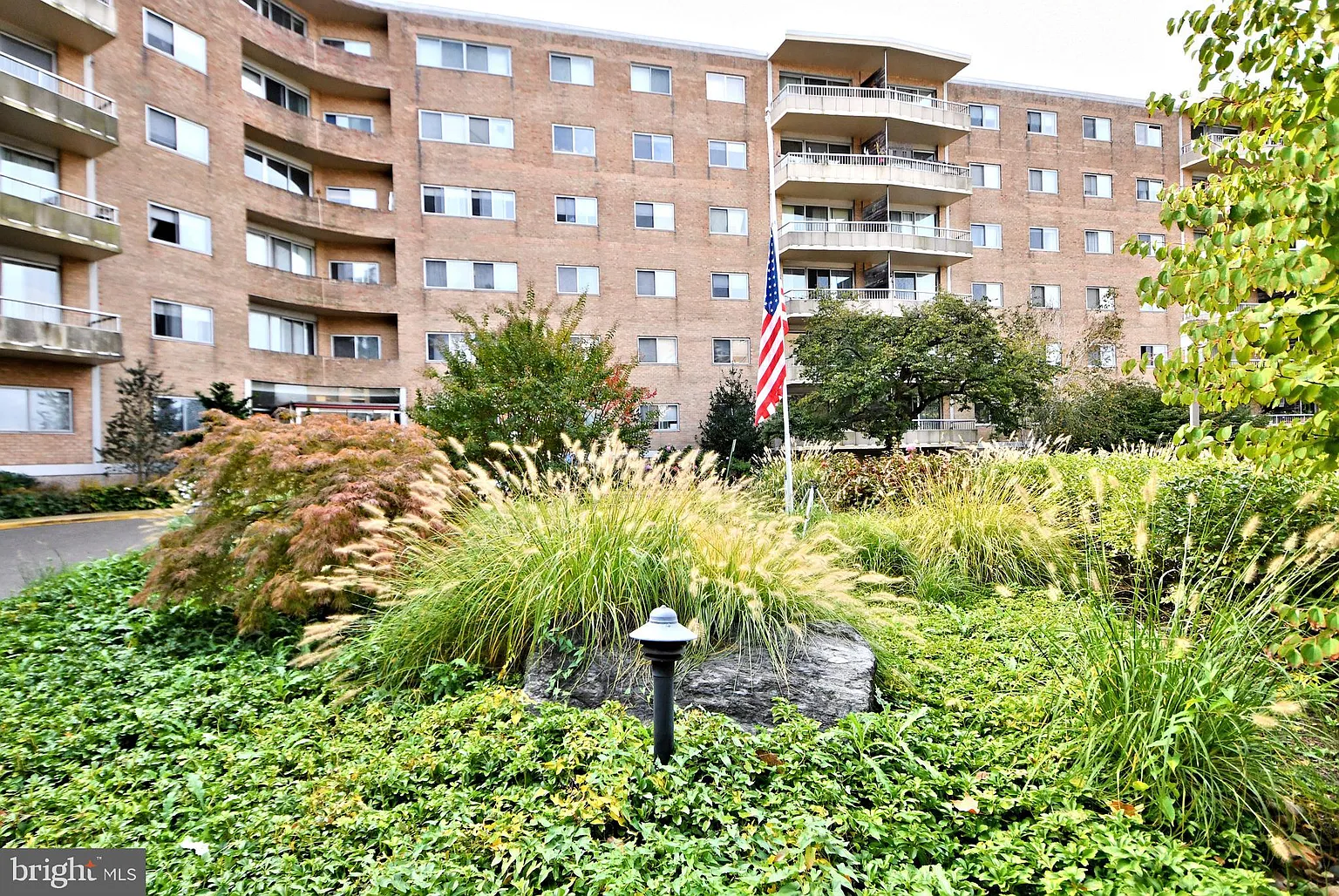 100 West Ave #415-S photo 1