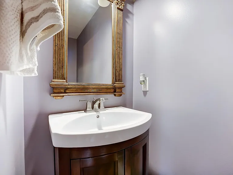 6700 Bartlett Ct — Photo 10