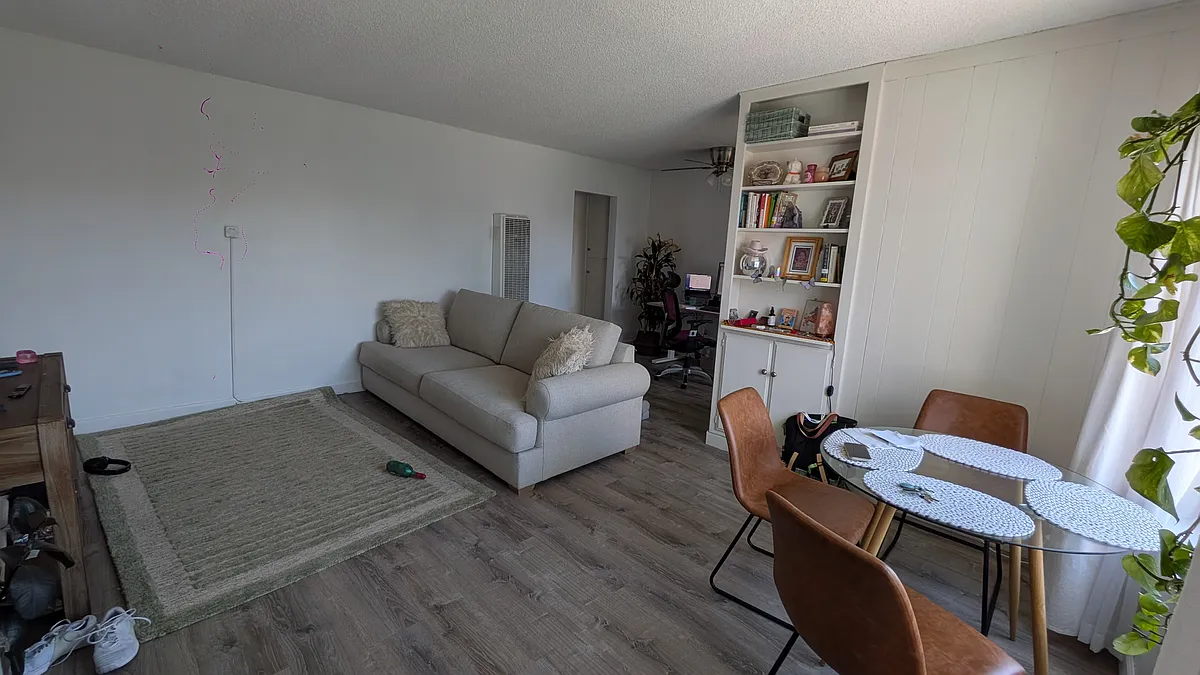 Building Photo - 1320 Felspar St #6