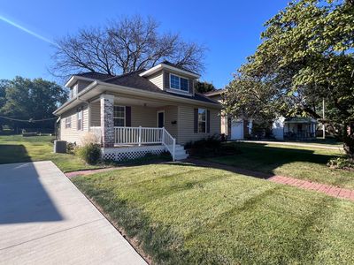 723 N Jefferson Ave, Marshall, MO, 65340