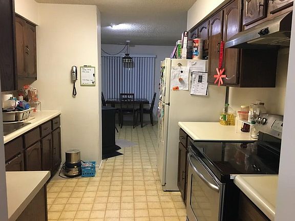 5th image of 68 Thoreau Dr #68