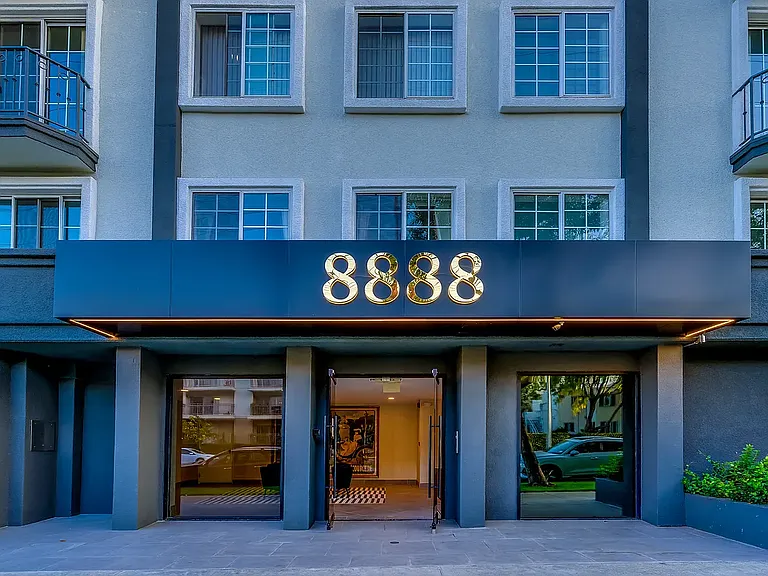 8888 Residences At The Villas on Third — Photo 2