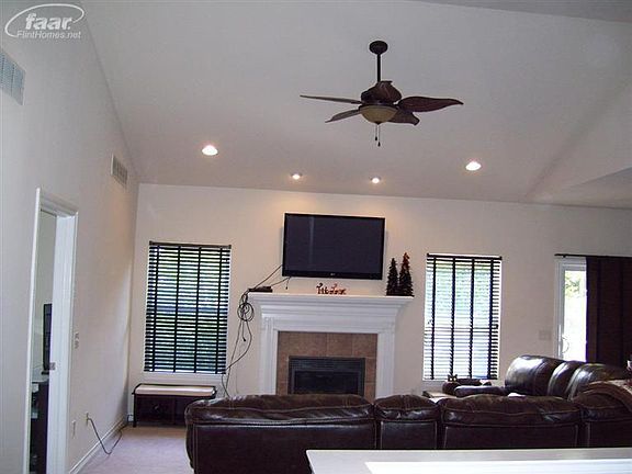 2nd image of 7083 Glenmeadow Ct