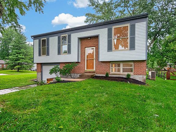 4th image of 5801 Patrick Henry Dr