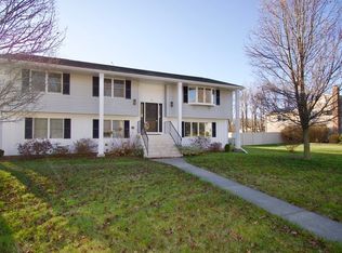 42 Independence Rd, Feeding Hills, MA 01030