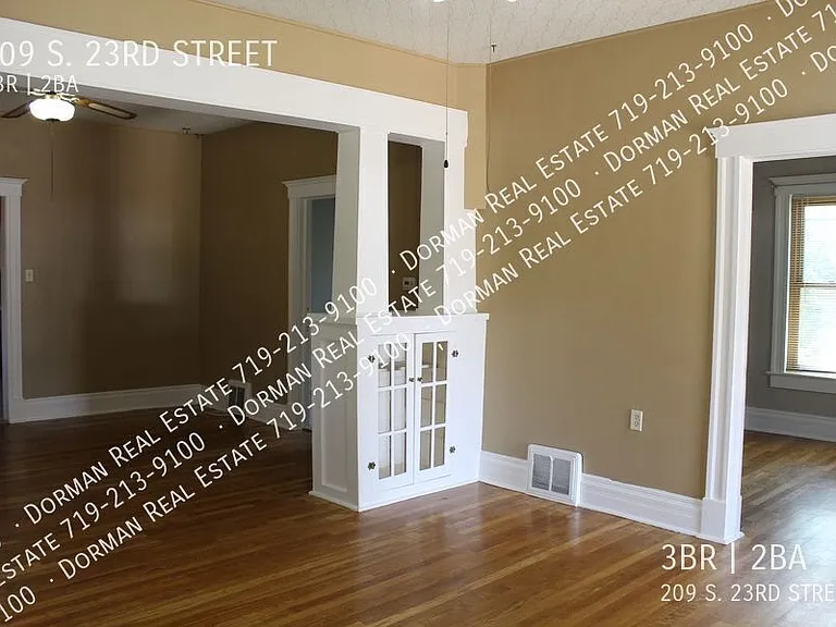 209 S 23rd St — Photo 3