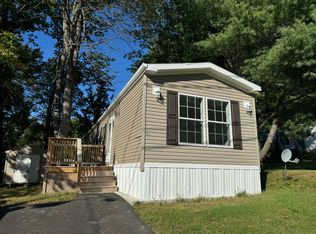 103 Sparrow Dr #96, Augusta, ME 04330