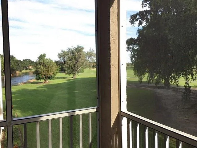 250 Jacaranda Dr #203 — Photo 14