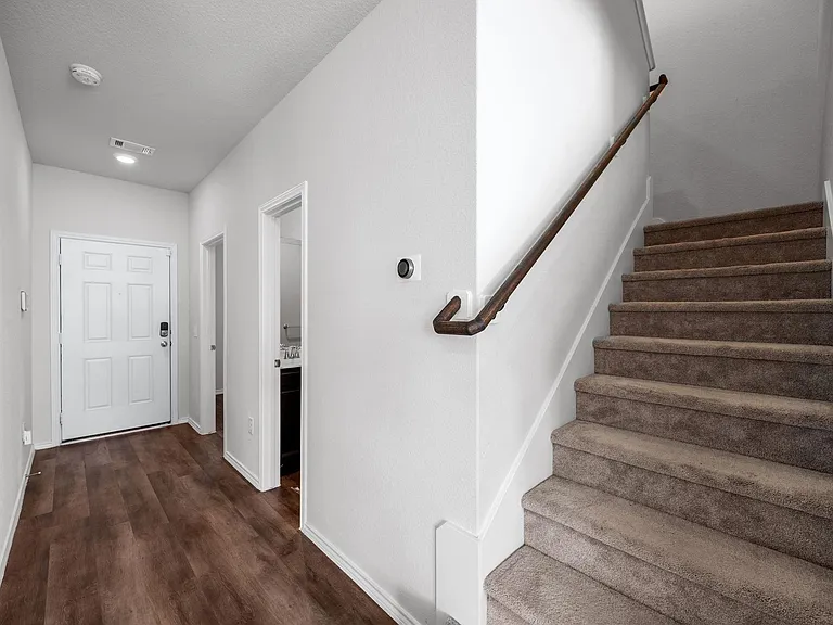 25411 Farmstead Prairie Pl — Photo 11