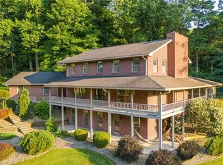 90 Ferncliff Dr, Marietta, OH 45750