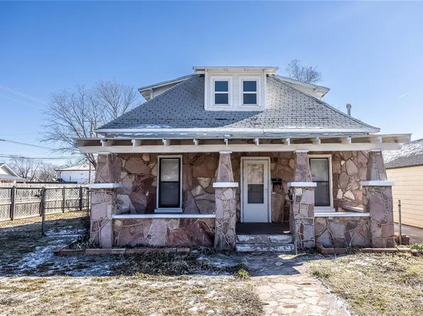 524 N State St, Weatherford, OK 73096
