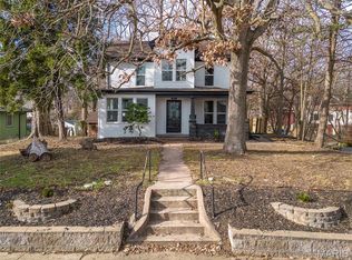 215 Clay St, Edwardsville, IL 62025