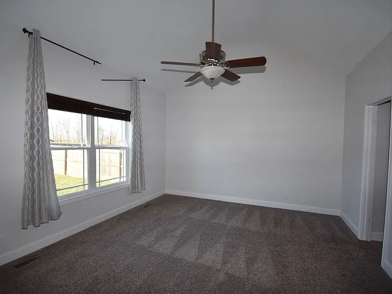 1072 Fuji Ln — Photo 16