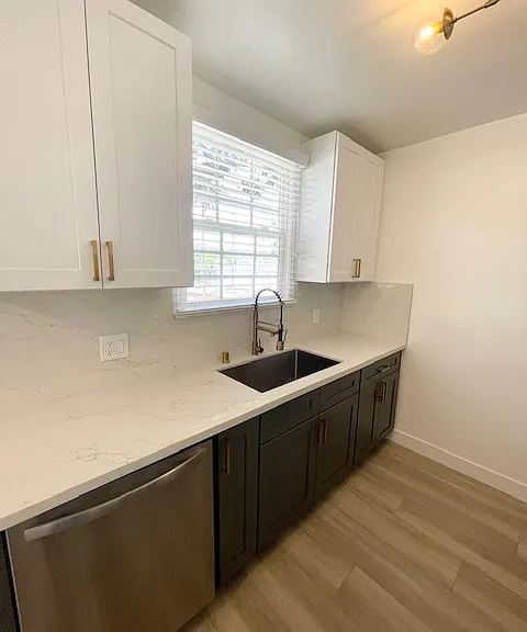 421 N Doheny Dr #14 — Photo 6