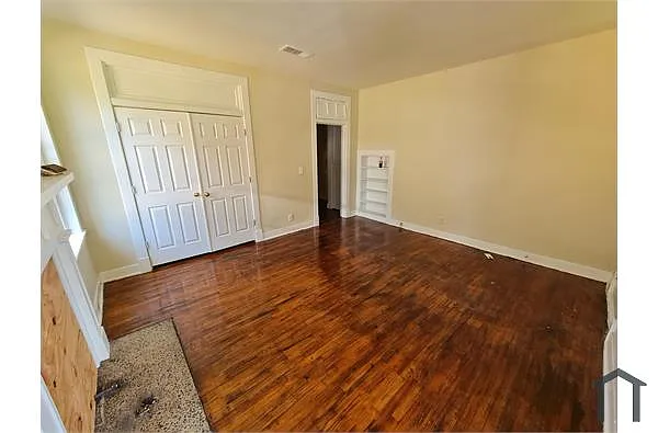 Building Photo - 2241 Saint Charles Ave #2247