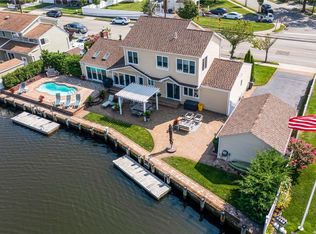 56 Alhambra Rd, Massapequa, NY 11758