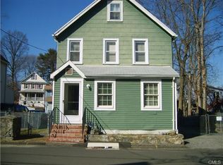 6 Olean St, Norwalk, CT 06854