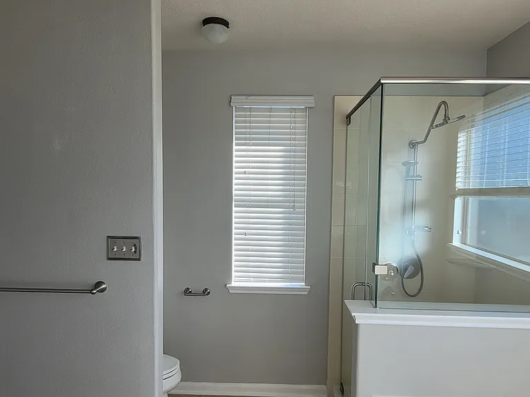 15307 Tupelo Dr — Photo 24