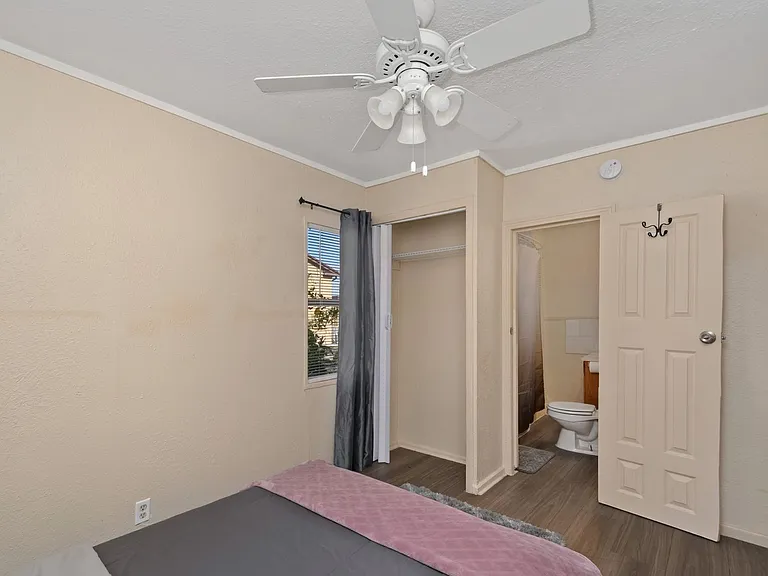 207 N Lakewood Dr — Photo 18