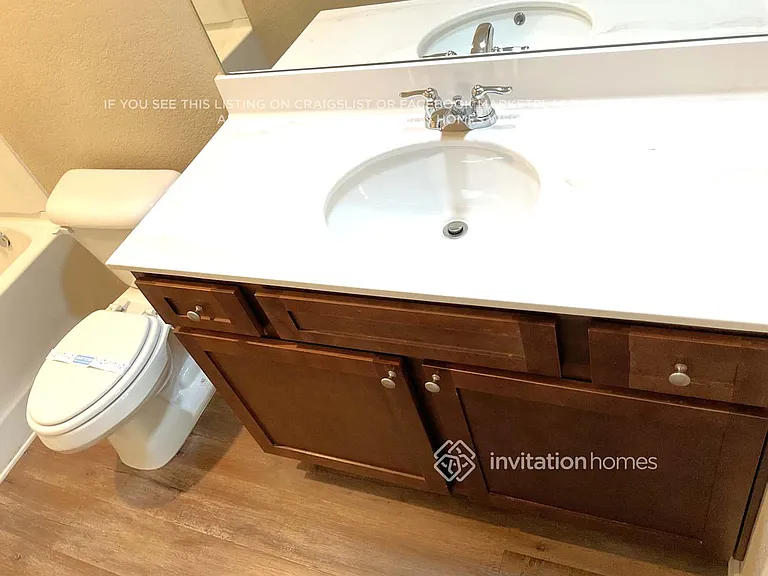 407 Vermeer Ct — Photo 13