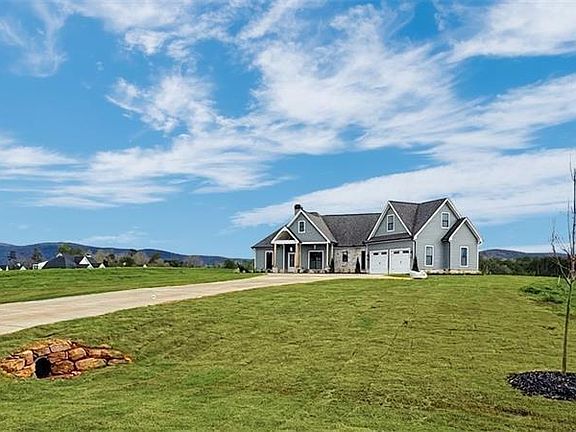 2nd image of 303 Eminence Peak