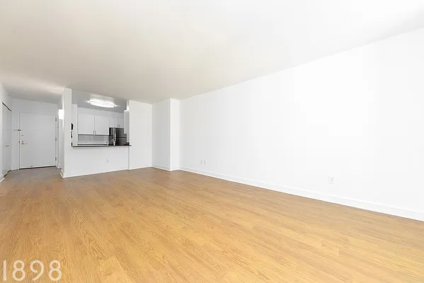 Rented by A&E Real Estate Management | media 18