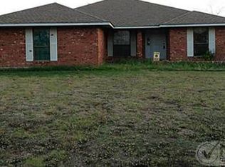 6509 Hawkeye Rd, Krum, TX 76249