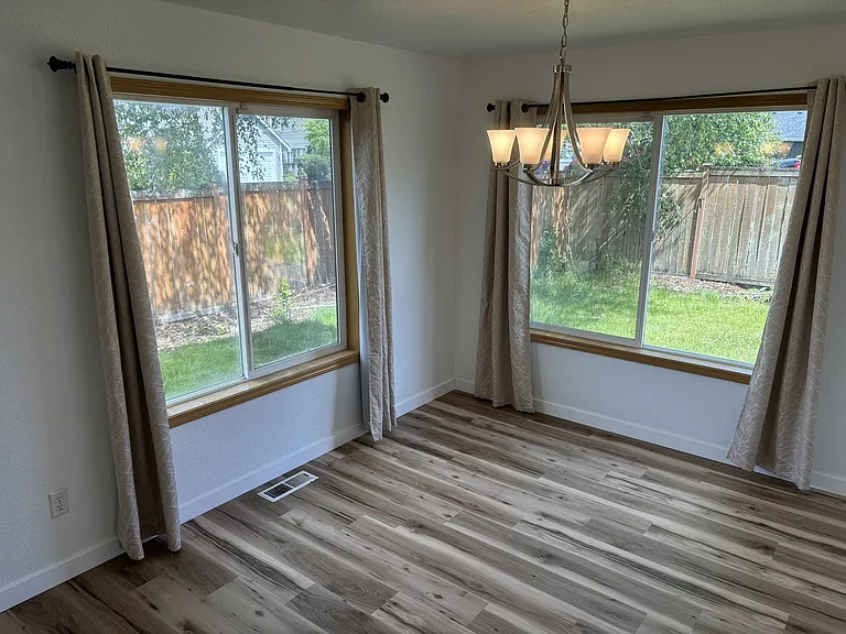 5491 Park Place Loop SE — Photo 18