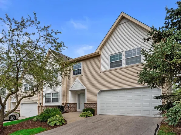 410 Dustin DRIVE, Brookfield, WI 53045