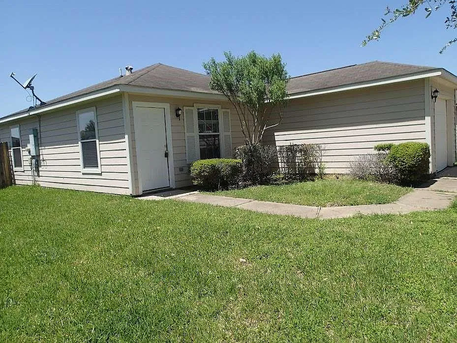 2 bed, 2.0 bath, 880 sqft, $1,850 — Photo 2