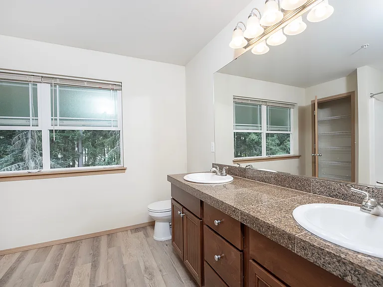 3x2 Townhome w/Garage - 1280 sq ft 3x2 Townhome w/Garage - 1280 sq ft