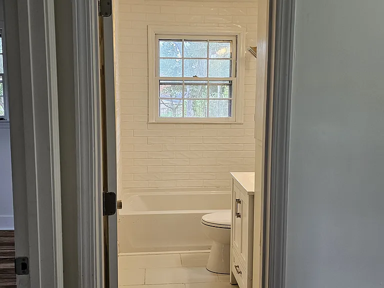 1613 Edgemore Rd — Photo 12