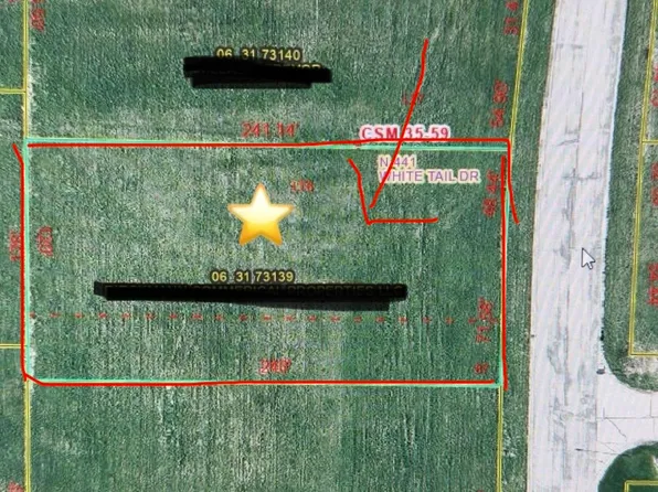 White Tail Dr #6, Fremont, WI 54940