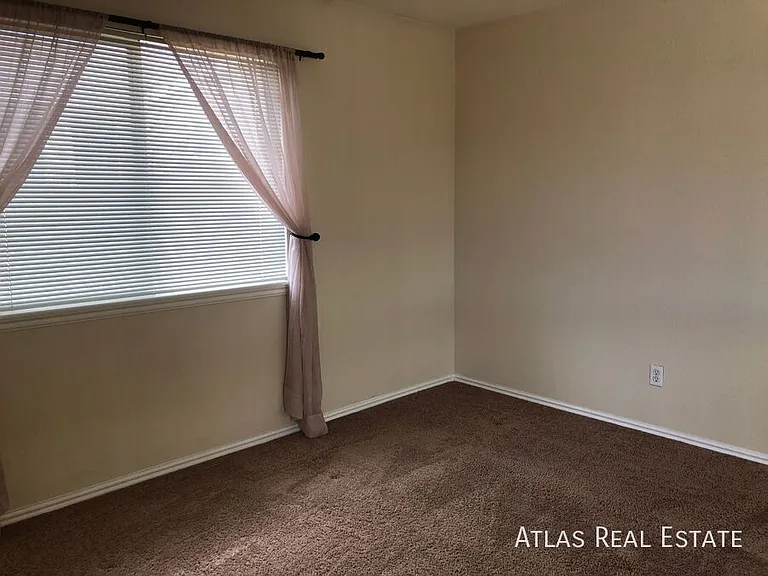 1316 S Alton Ct — Photo 24