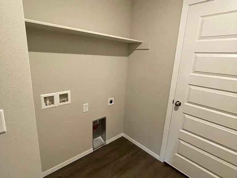 16236 S 88th East Ave — Photo 7
