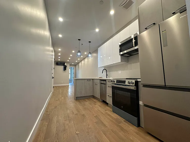 428 Bleecker St #3A — Photo 5