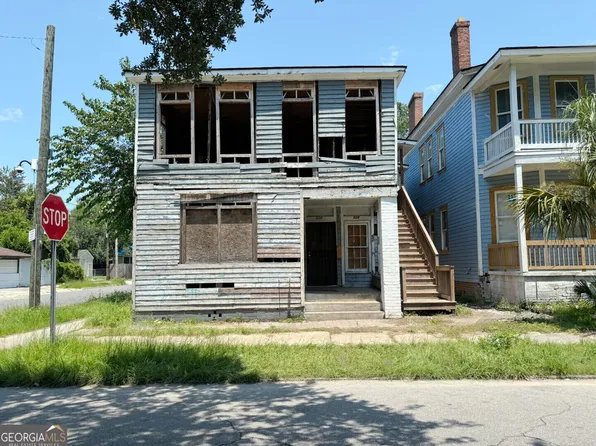 526 W 39th St, Savannah, GA 31415