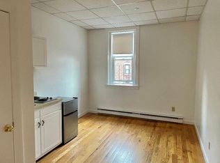 854 Beacon St APT 11, Boston, MA 02215
