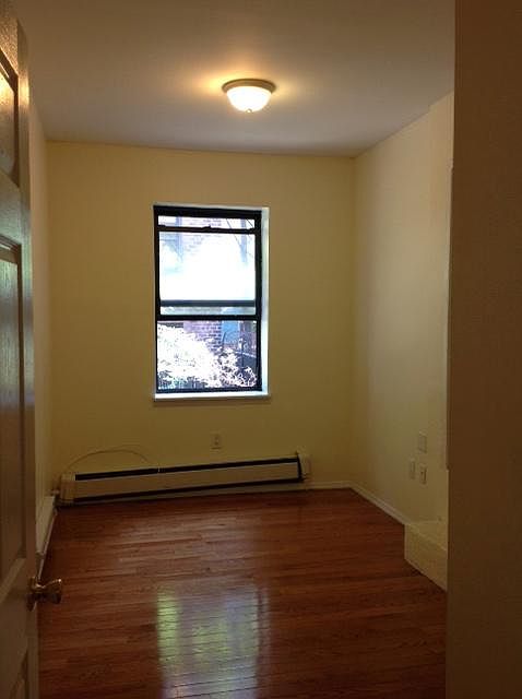 2nd image of 153 Bay 26th St APT 2B