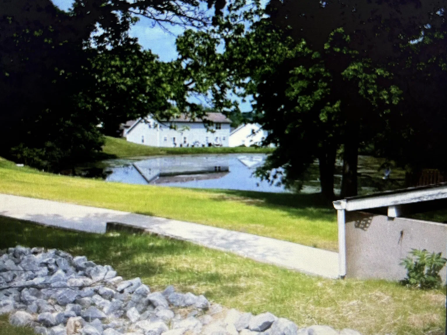 1407 North Lake of the Woods Road - 2 — Photo 2