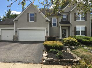 5975 Cormorant Dr, Dublin, OH 43017