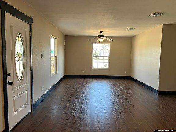 5th image of 1614 Private Road 1518