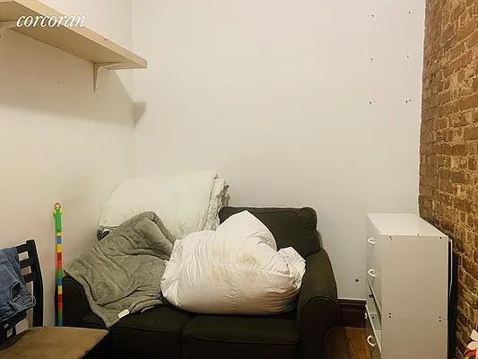 Rented by Corcoran | media 28