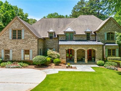 60 Burdette Rd, Sandy Springs, GA, 30327