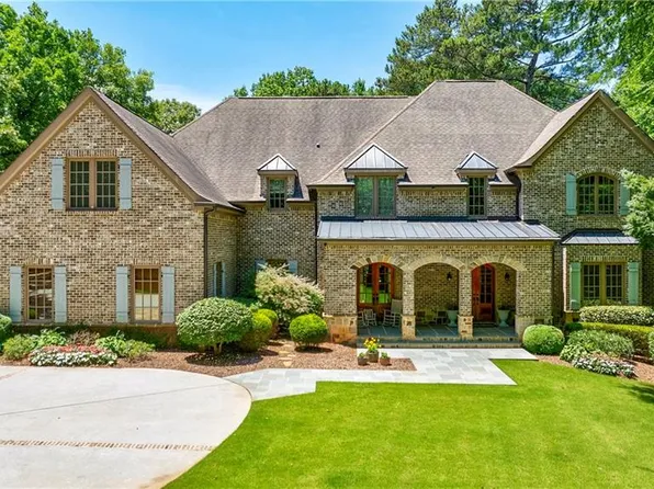 60 Burdette Rd, Sandy Springs, GA 30327