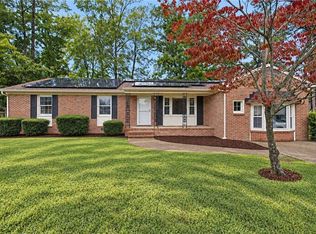918 Arnett Dr, Newport News, VA 23608