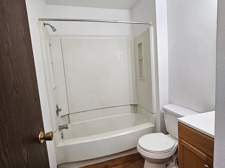 1812 S Braddock Ave #101 — Photo 3