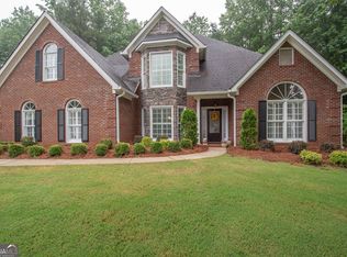 34 Preswick Park Dr, Newnan, GA 30265