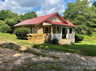 7383 Millersville Rd, Taylorsville, NC 28681